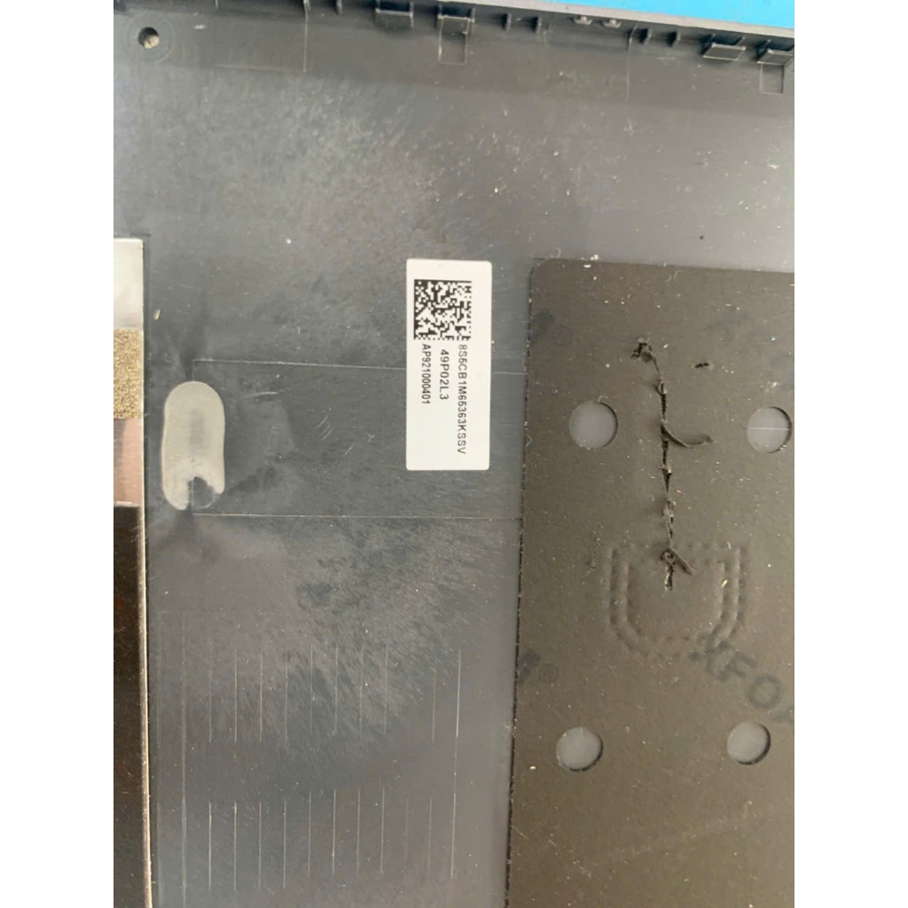 Vỏ mặt a dành cho laptop LOQ G5000 15IRX9 ( vỏ tháo máy có sước )