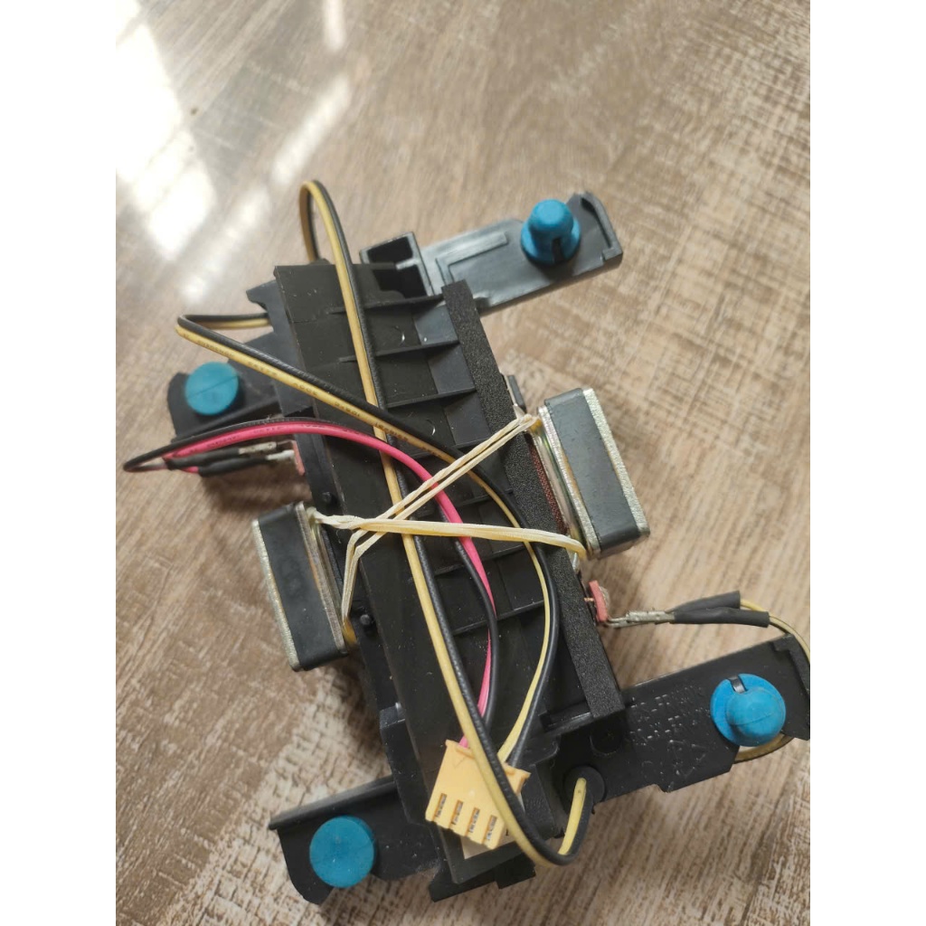 CẶP LOA TIVI SAMSUNG 32INCH - LOA TICI TOSHIBA 32INCH