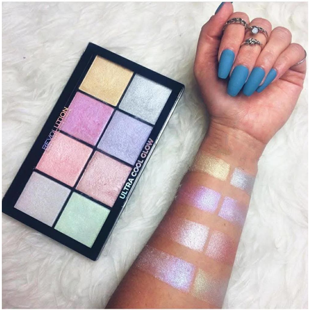 Bảng phấn Siêu bắt sáng REVOLUTION ULTRA COLL GLOW