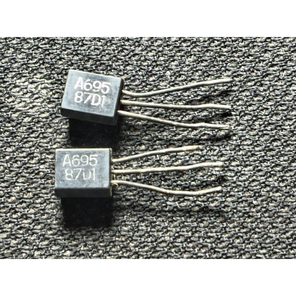 Transistor 2SA695 PNP transistor tháo máy