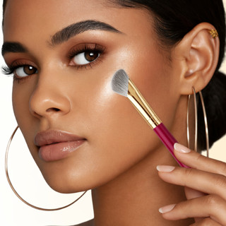 Cọ Đánh Highlight/Khối Mũi/Bắt sáng vùng chữ T CHICHODO Half Fan Highlighter C127