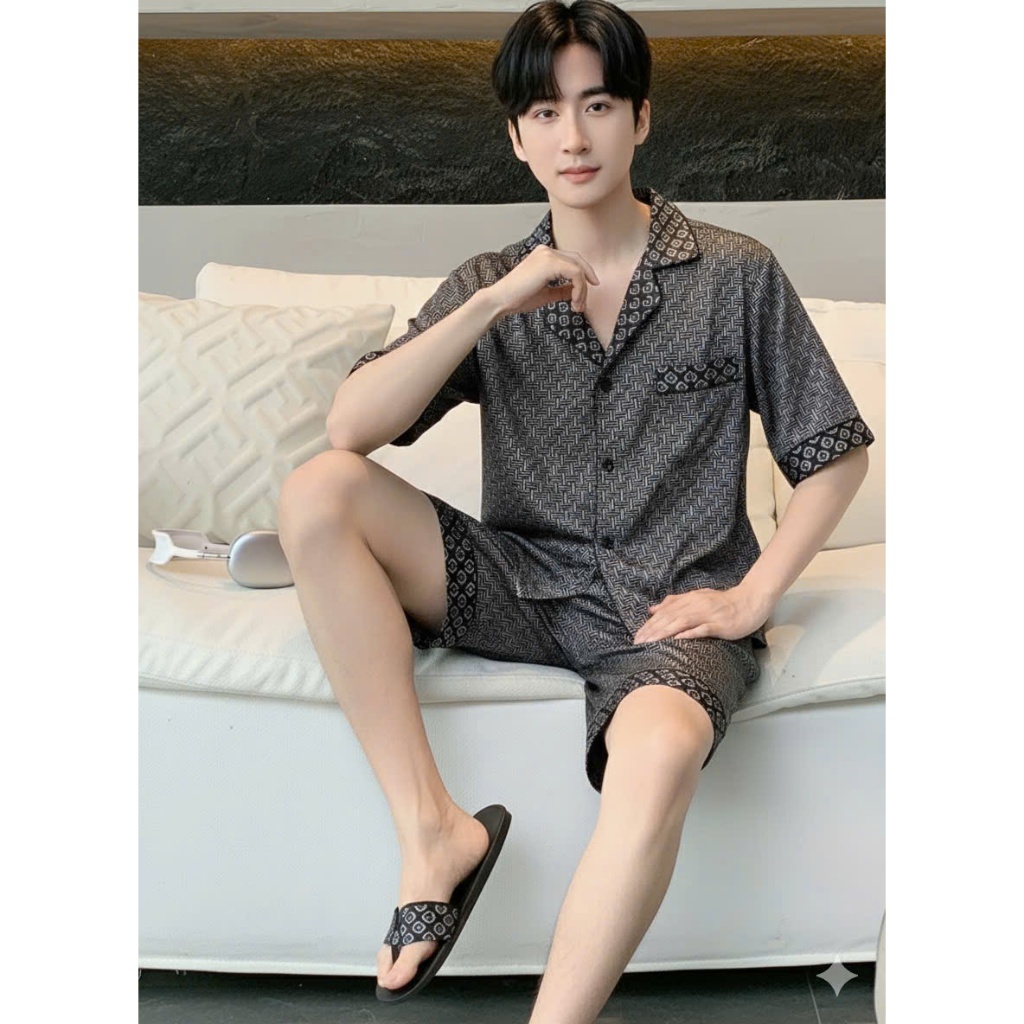 Bộ quần áo ngủ, Bộ Lụa Mặc Nhà Nam Nữ Sọc Be Quần Đùi Áo Cộc Chất Lụa Gấm Cao Cấp Size Từ 40-95kg.