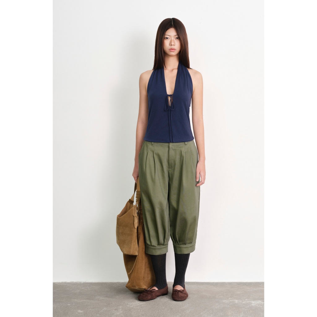 LIBÉ WORKSHOP - Áo kiểu cổ yếm xanh dương đậm dáng ôm 7542