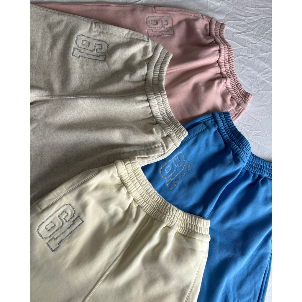 61COMFY MBH061 SWEATPANTS - Quần nỉ dài thêu số 61