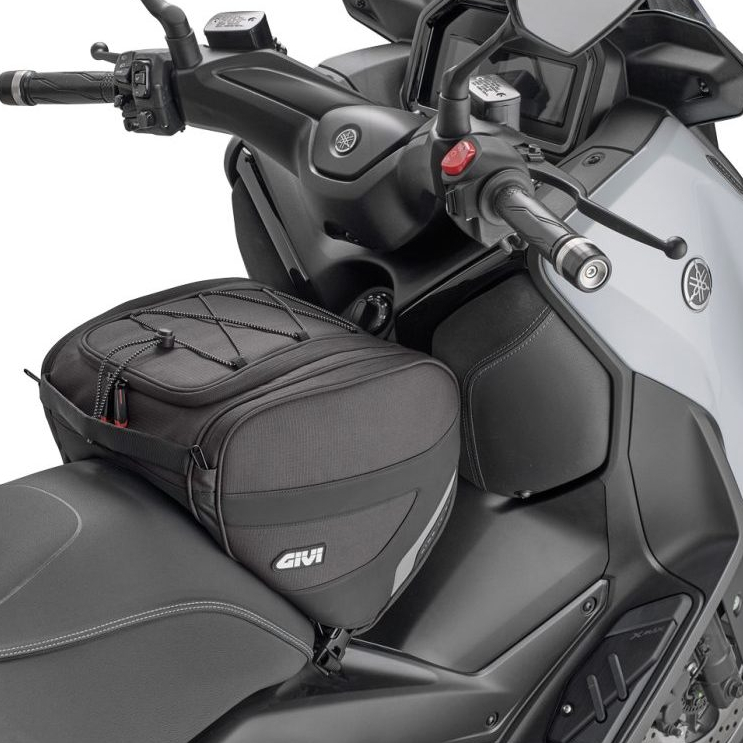 Túi Để Sàn Để BụngXe Tay Ga GIVI EASY15 (EA135) - Dung Tích Lớn 20L - Hàng Chính Hãng