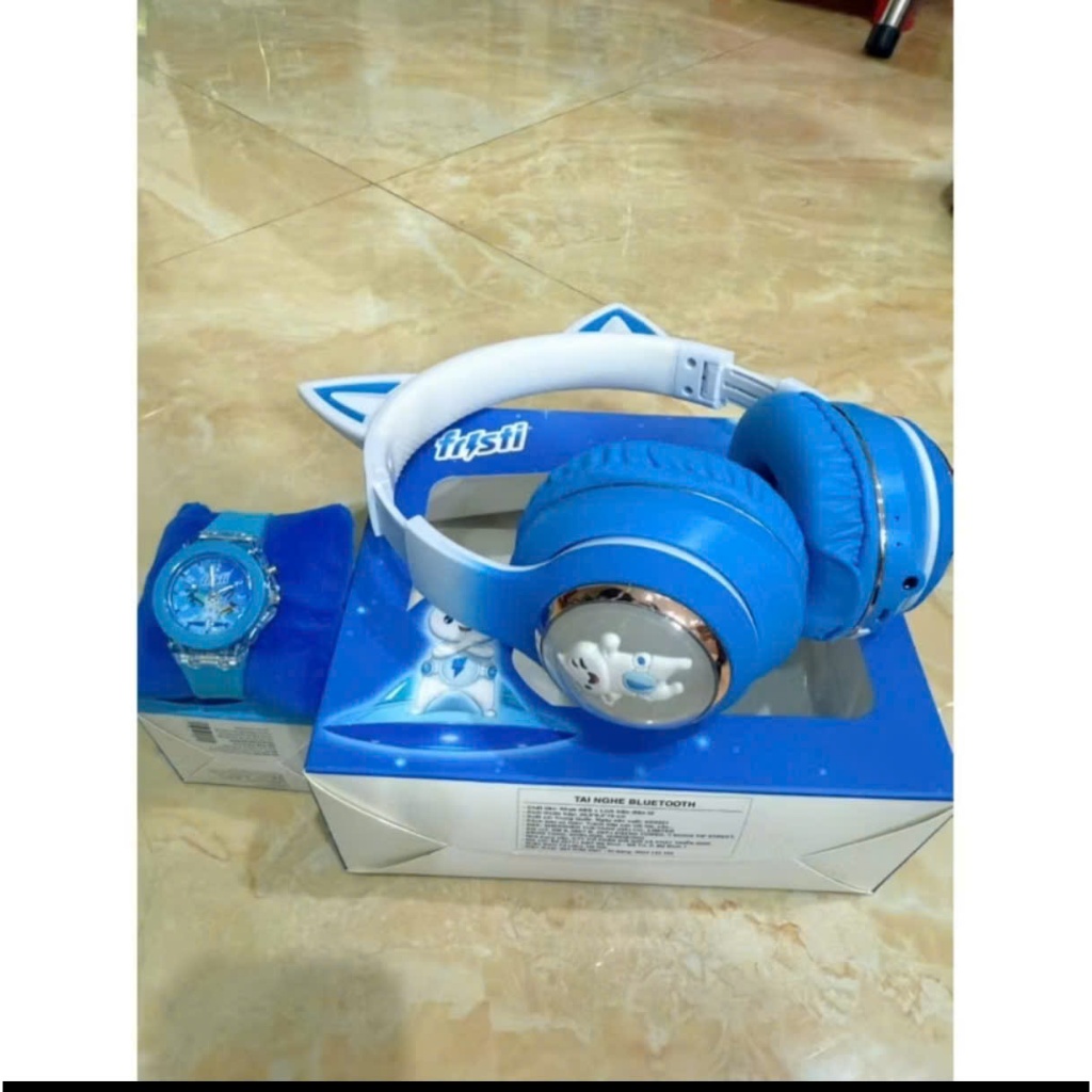 Tai nghe Blutooth có đèn phát sáng (quà khuyến mại sữa Fristi)