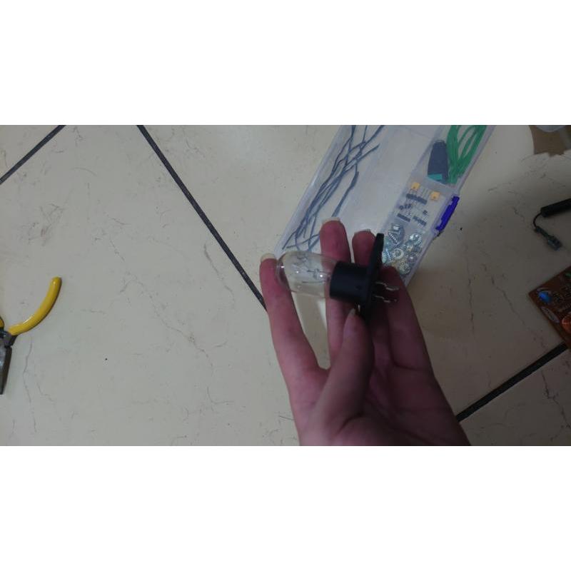 Bóng đèn lò vi sóng samsung me731k