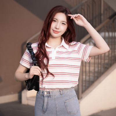 LAROMA Áo Polo Nữ Sweet Collar Form Rộng | Vải Cotton kẻ, Mềm Mịn, Thoáng Mát, Dễ Phối Đồ