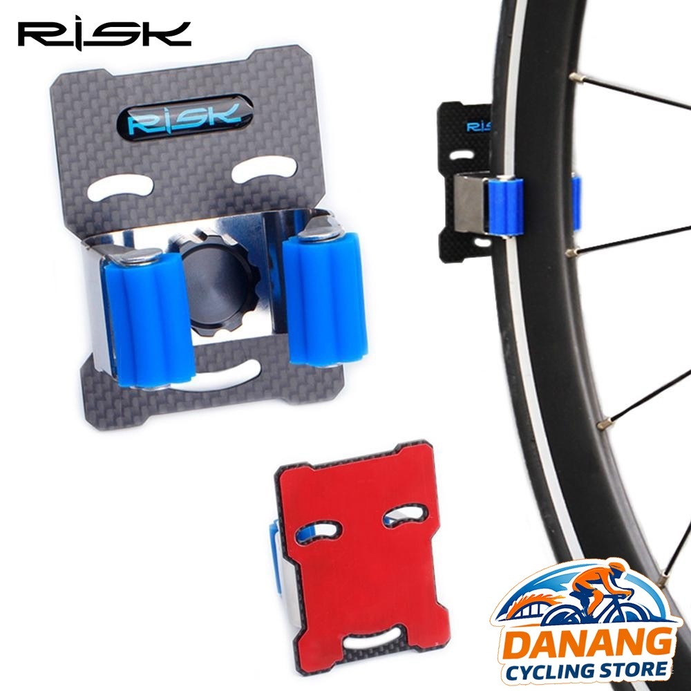 Giá Kẹp Treo Bánh Xe Đạp RISK – Giá Treo Tường
