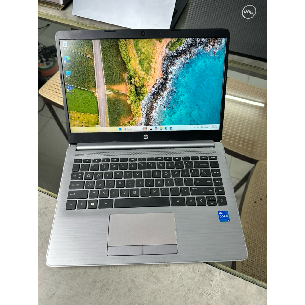 💻Laptop HP 240G8 i5-1135G7/8/256g zin đẹp