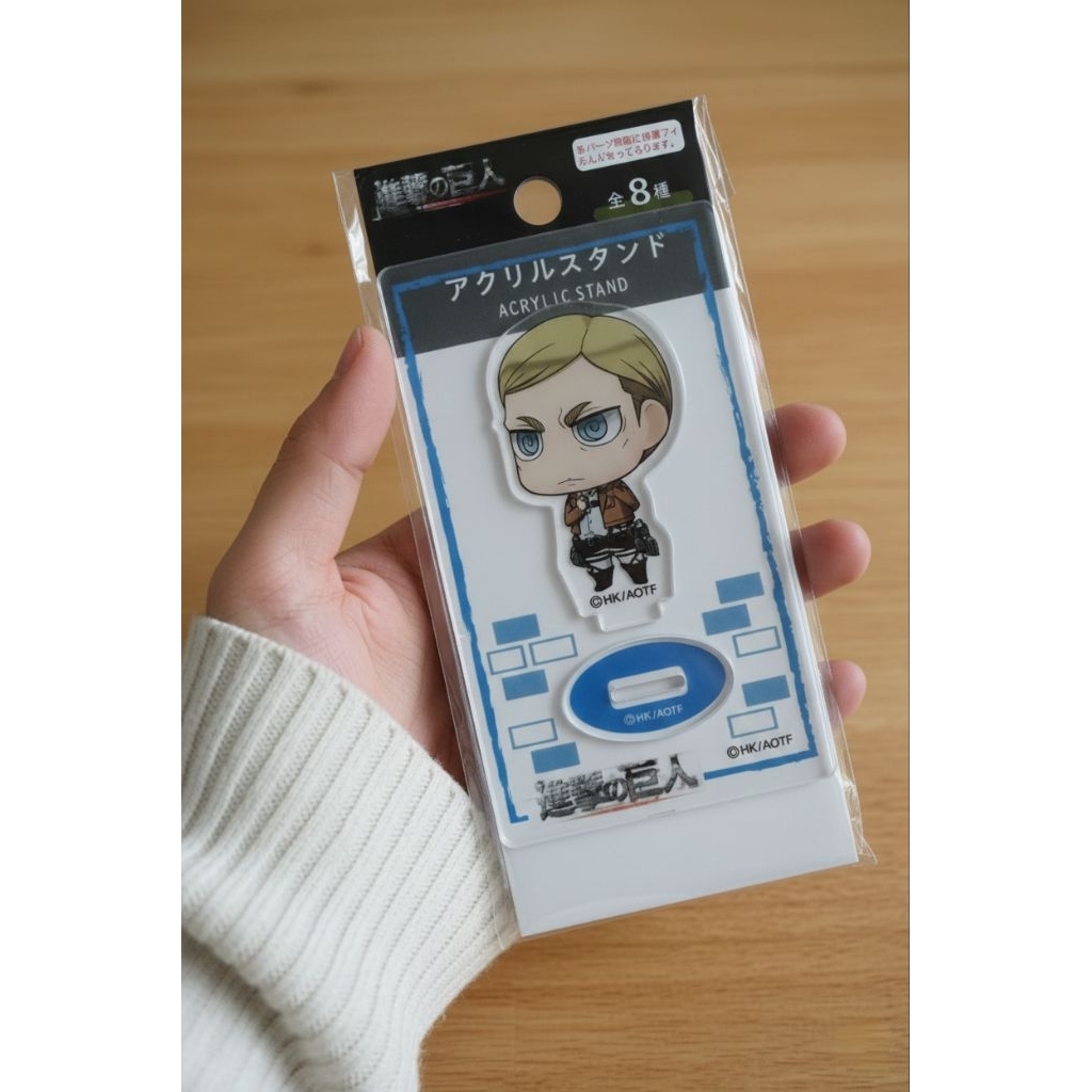 Standee Erwin Seria Attack on Titan