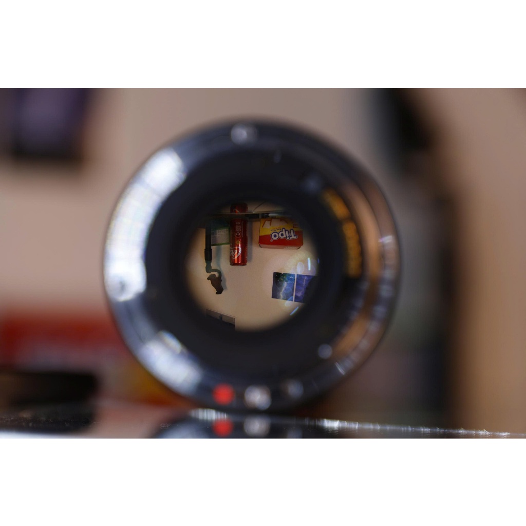 (Thanh lý) Lens canon Sigma 18-50mm f2.8 (Af chạy - thấu kính trong sạch - có 1 điểm mốc - Chỉ chụp f2.8) - Lens máy ảnh