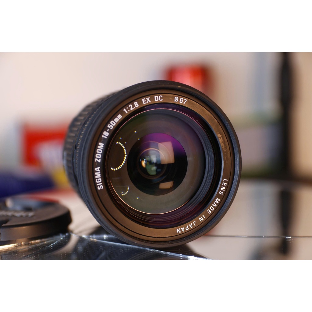 (Thanh lý) Lens canon Sigma 18-50mm f2.8 (Af chạy - thấu kính trong sạch - có 1 điểm mốc - Chỉ chụp f2.8) - Lens máy ảnh