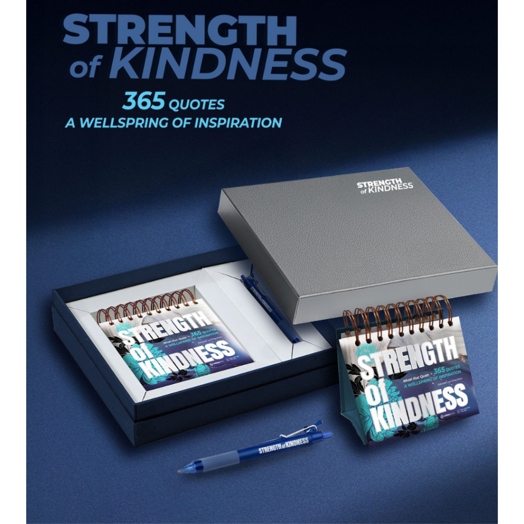 Boxet "STRENGTH OF KINDNESS– 365 QUOTES: A WELLSPRING OF INSPIRATION"- Những Trải Nghiệm Thương Trườ