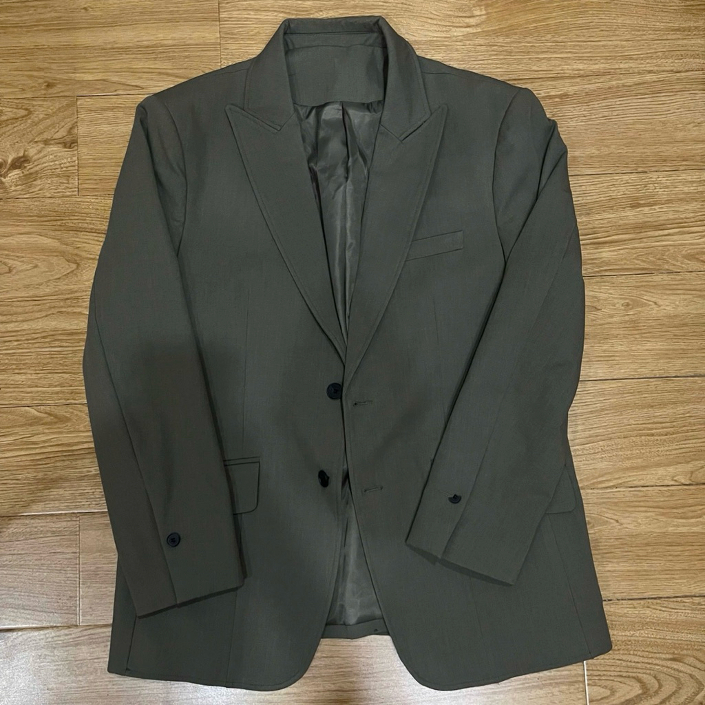 Blazer Độc Menswear size L ( 60- 70kg )