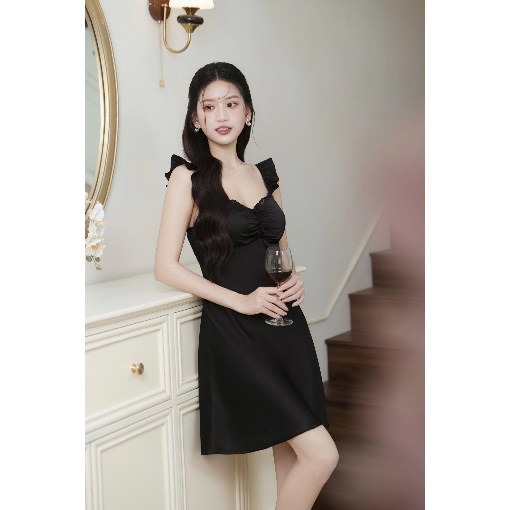 Váy Ngủ Lụa Cao Cấp 2 Dây Cổ Tim Có Đệm Ngực , Đầm Ngủ Lụa Latin Mềm Mại Sang Trọng Quyến Rũ Cho Nàng | BigBuy360 - bigbuy360.vn