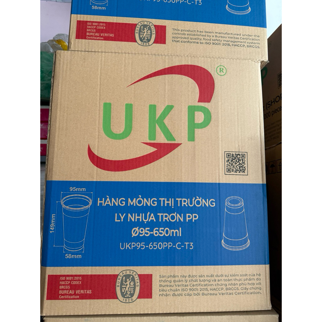 SỈ THÙNG 1.000 LY PP 650ML UKP