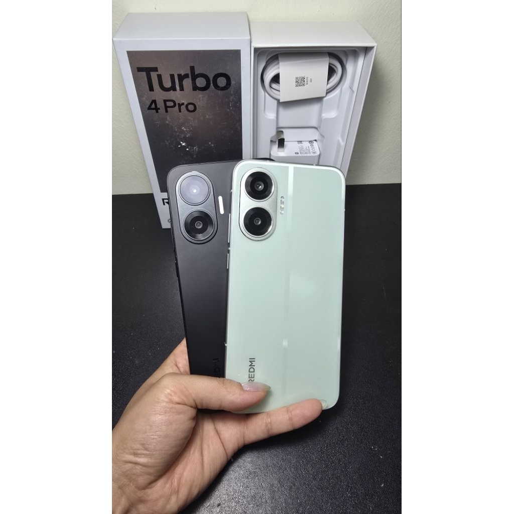 Redmi Turbo 4pro 12/256 like new full box