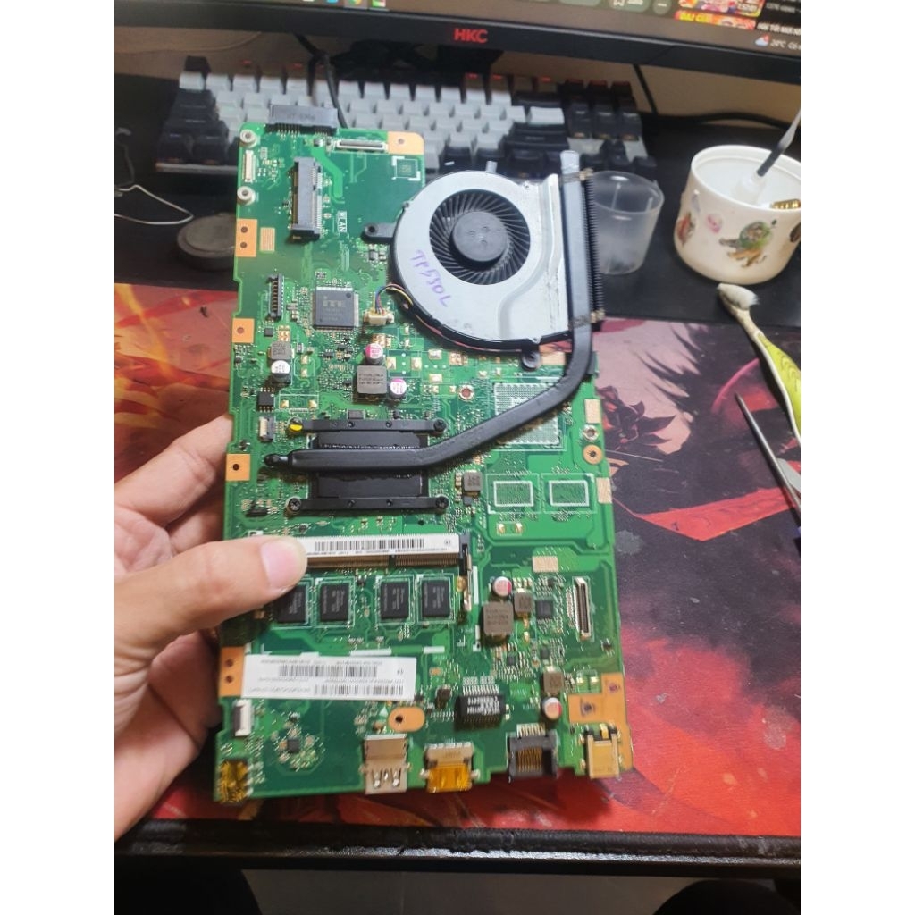 Main asus TP550L i3 th4