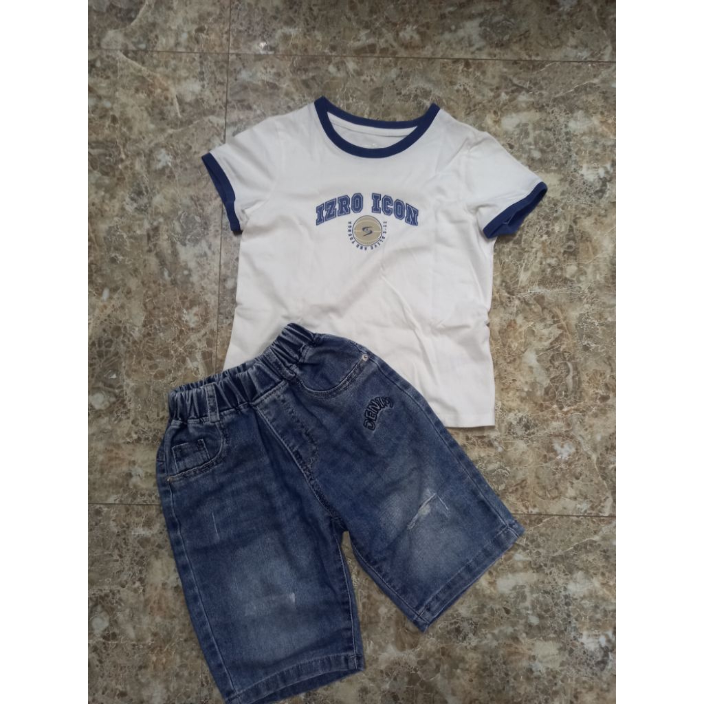 pass set áo cộc tay trắng savani và quần ngố bò bé trai size 18-25kg