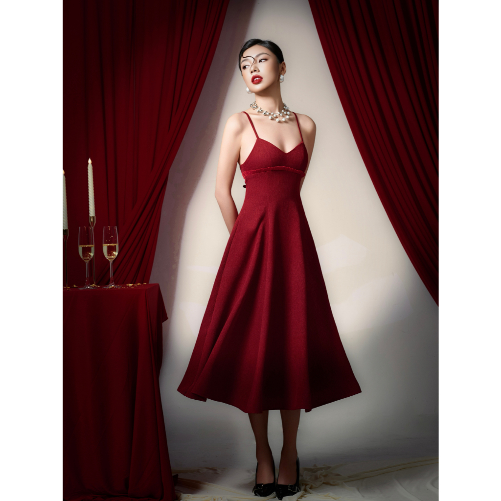 [Có mút ngực] KOOKY HOUSE - ĐẦM AMELIA DRESS - Đầm 2 dây hở lưng thiết kế gợi cảm, quý phái
