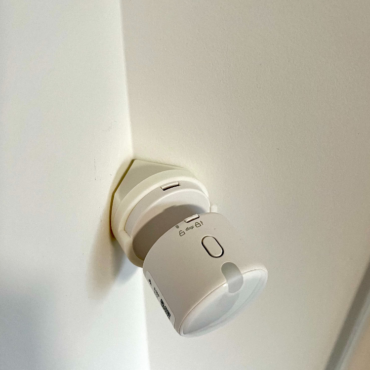 B190 - Giá Đỡ Góc Aqara FP300 - Gắn Tường Chắc Chắn, Không Cần Nam Châm