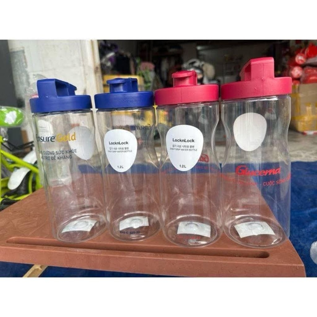 Bình đựng nước LOCK & LOCK 1.2 lít