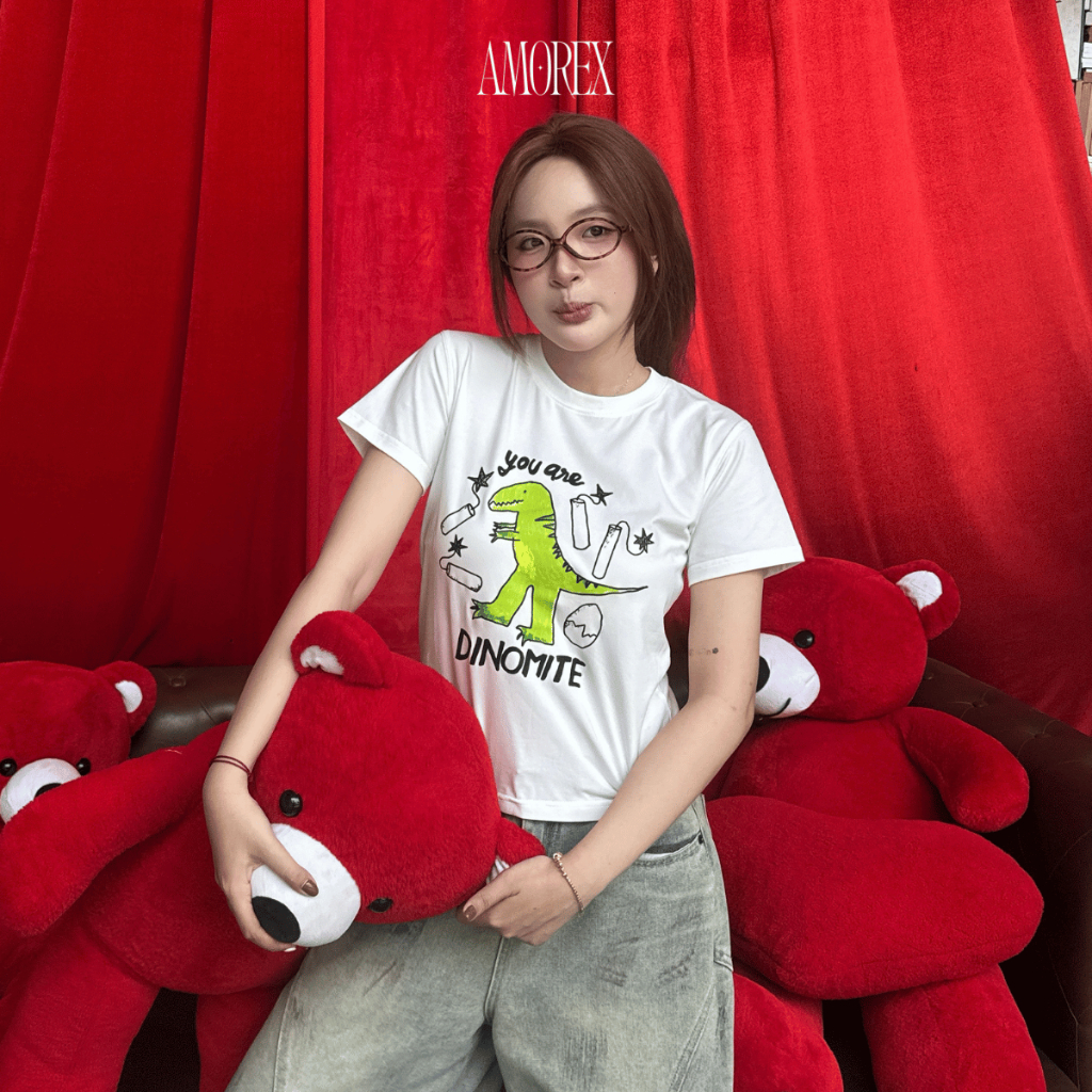 Áo Baby Tee “Dinomite” – Bộ Sưu Tập Dino Liberty by Amorex thun lạnh co giãn 4 chiều