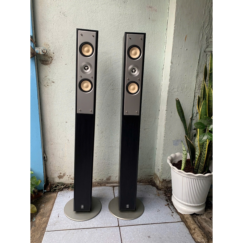 Bán Cặp Loa cột  nghe Nhạc  YAMAHA NS - 125F  bãi nhật về đẹp keng hát cực tốt