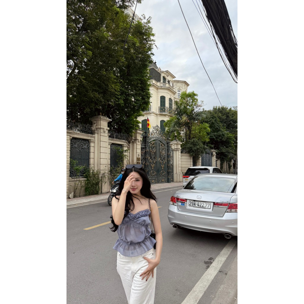 LIBEROSIS - Áo hai dây viền bèo NANCY TOP | BigBuy360 - bigbuy360.vn
