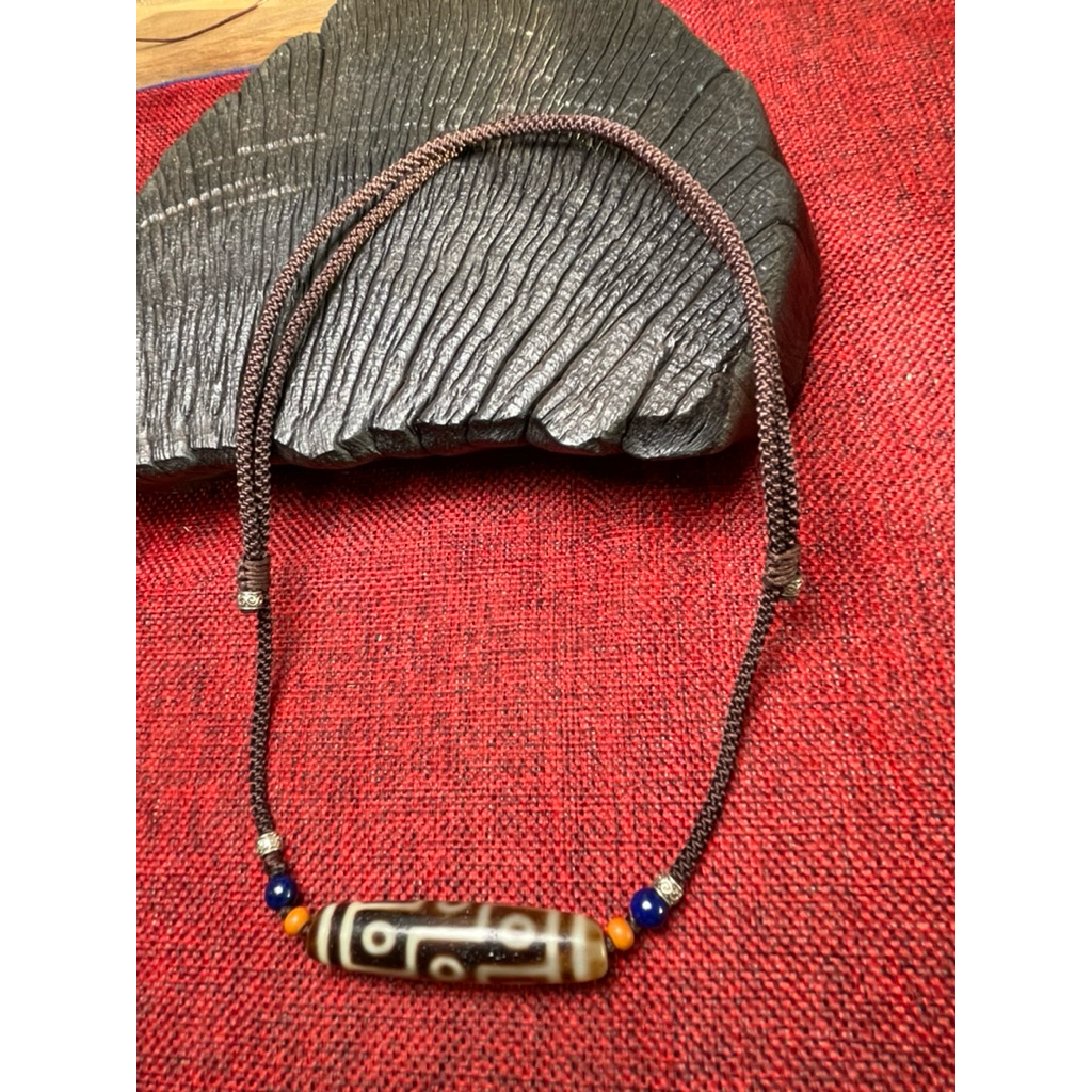 Dây đeo cổ dzi 9 mắt thân dầu May Mắn, Bình An, Tài Lộc size 5.5*1.2cm