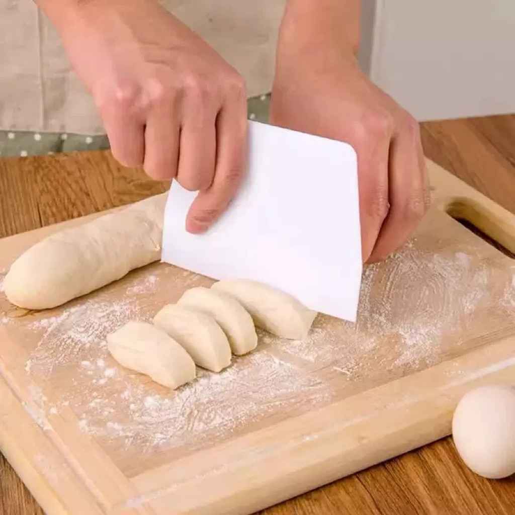 Tấm chia bột, cắt bột ,chà láng vét kem nhiều size lựa chọn