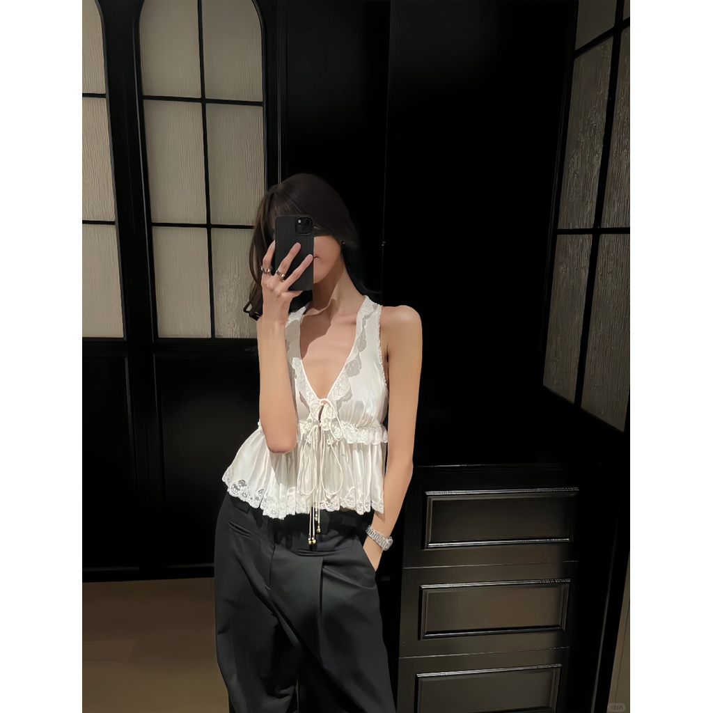 Áo hai dây ren nữ dáng peplum nhẹ thiết kế cổ V gợi cảm, Áo Kiểu tiểu thư sang chảnh Hottrend 2026- XM Minh Phúc | BigBuy360 - bigbuy360.vn