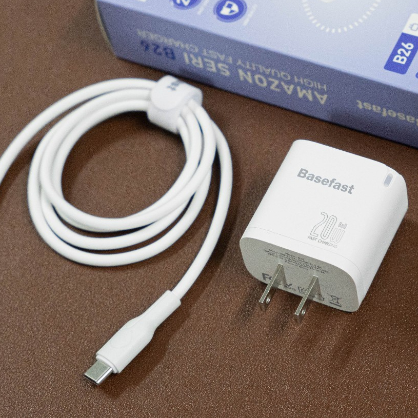 Sạc nhanh dành cho iPhone công suất 20W 30W, bảo hành 2 năm 1 đổi 1 chính hãng basefast, không lo ch