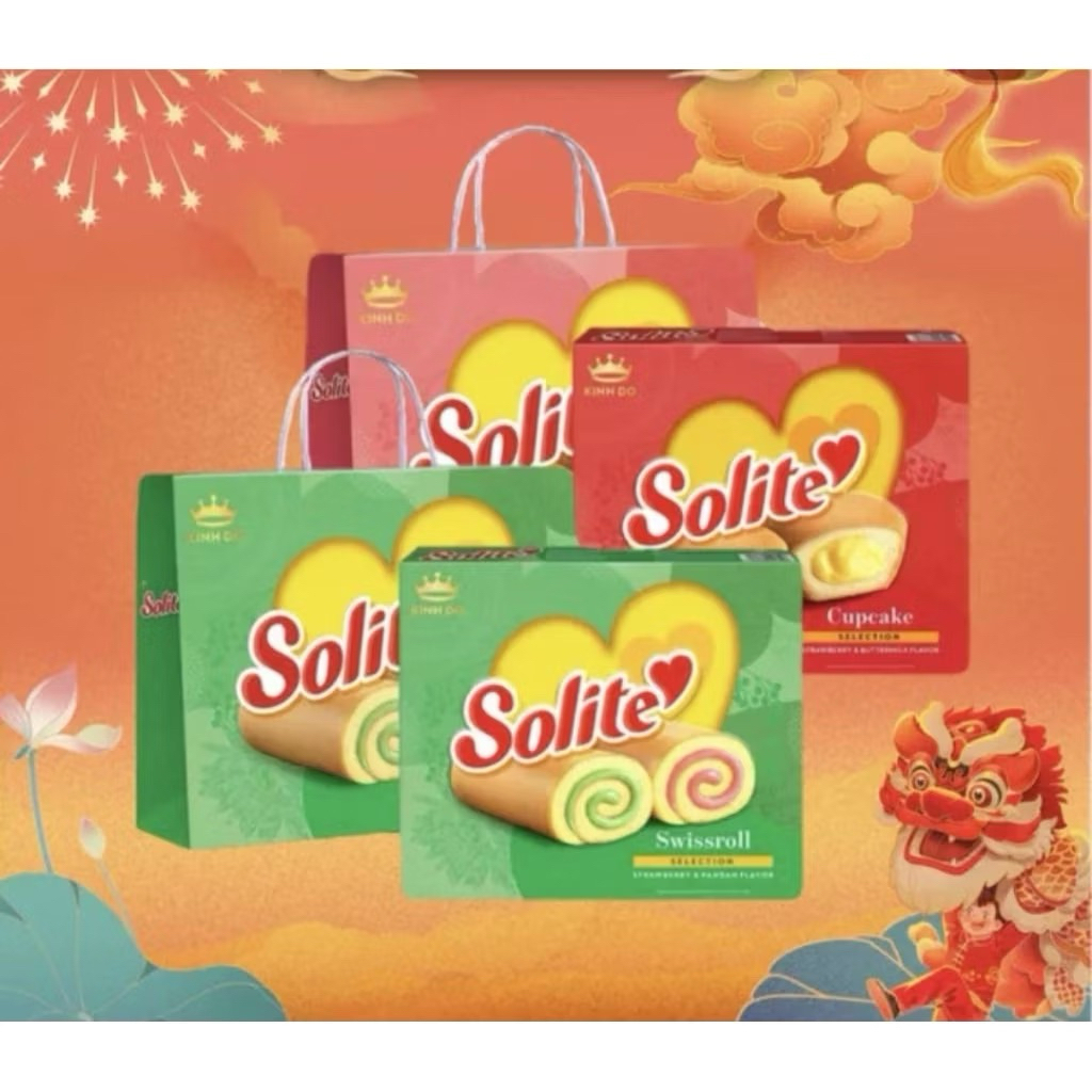 Hộp Bánh Bông Lan Solite Tết 2026 Cuộn Kem Vị Lá Dứa & Vị Dâu 288g(date tháng 8)