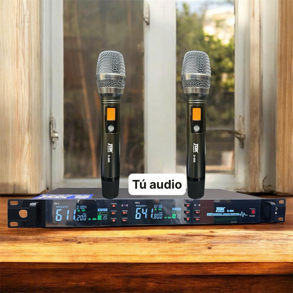 Micro Không Dây TDX D666  Thế Hệ Mới, Hát Nhạy, Chống Hú Rít, Lọc Âm Tốt, Bắt Sóng Xa