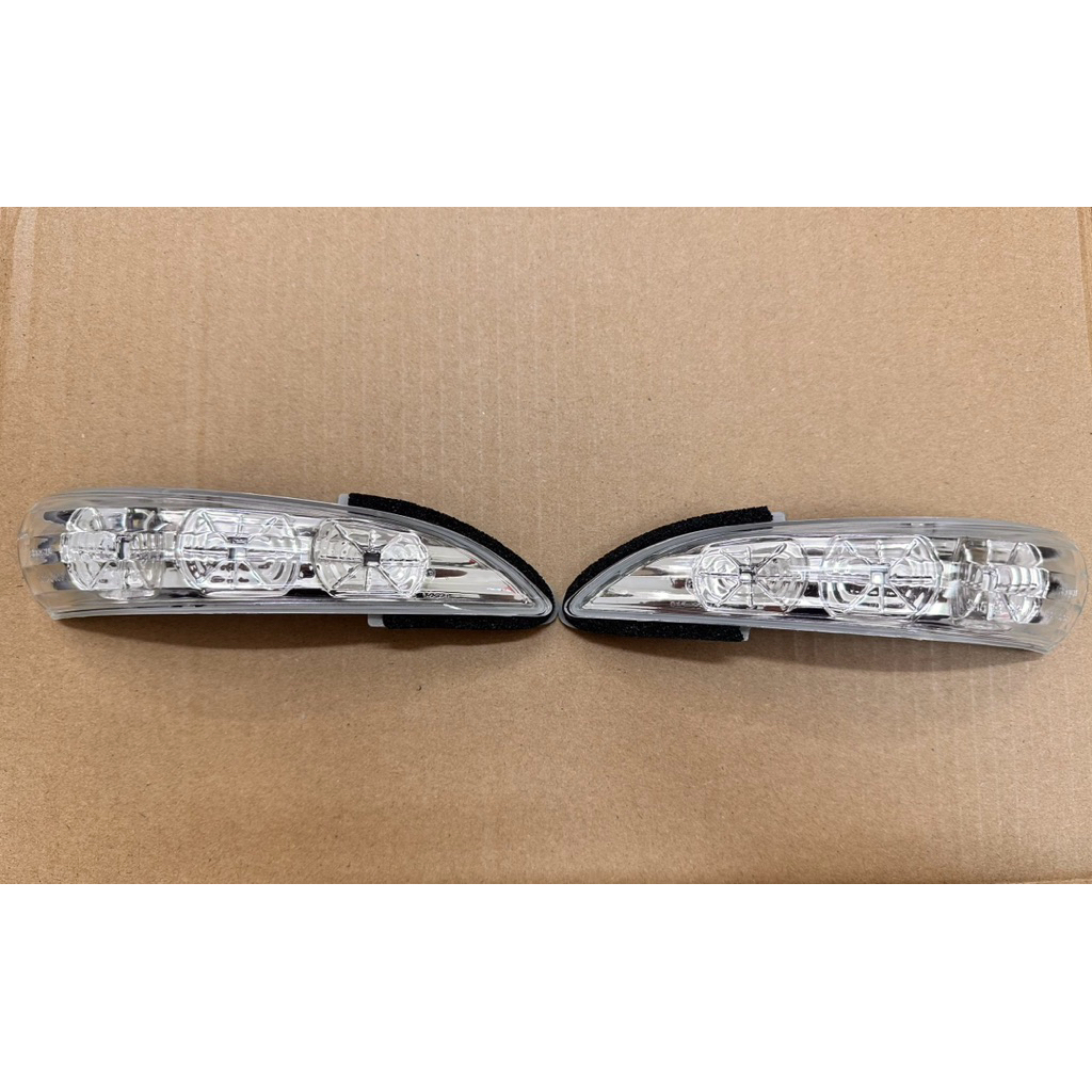 Xi nhan gương Hyundai Genesis 09-10