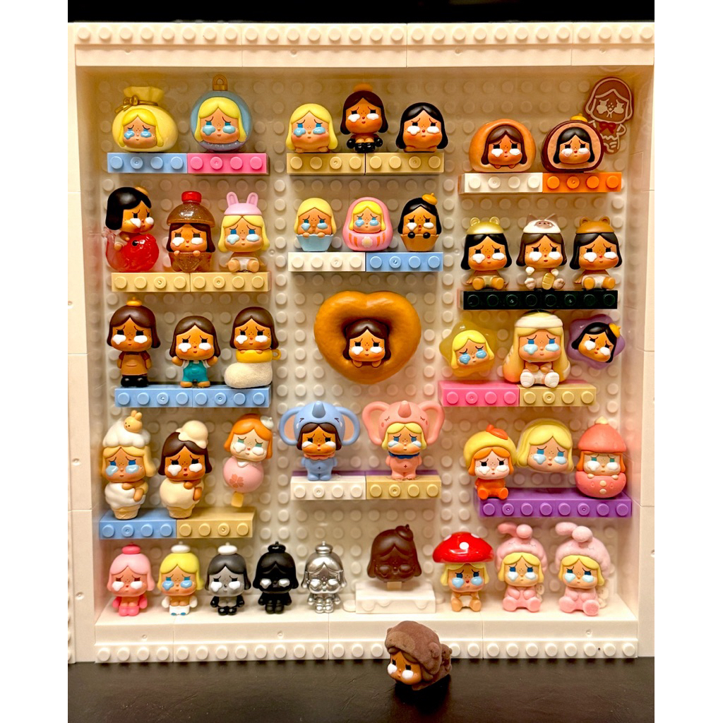 Popbean crybaby chính hãng Popmart