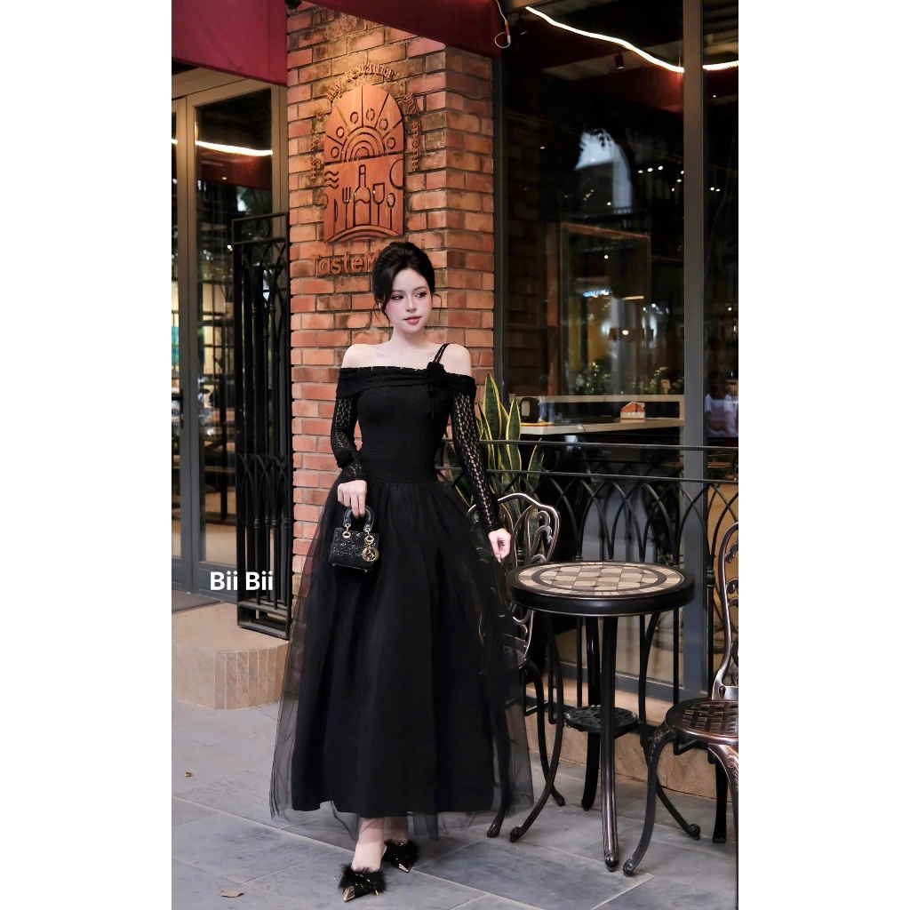 Đầm Ren Trễ Vai Layer Dài Gợi Cảm