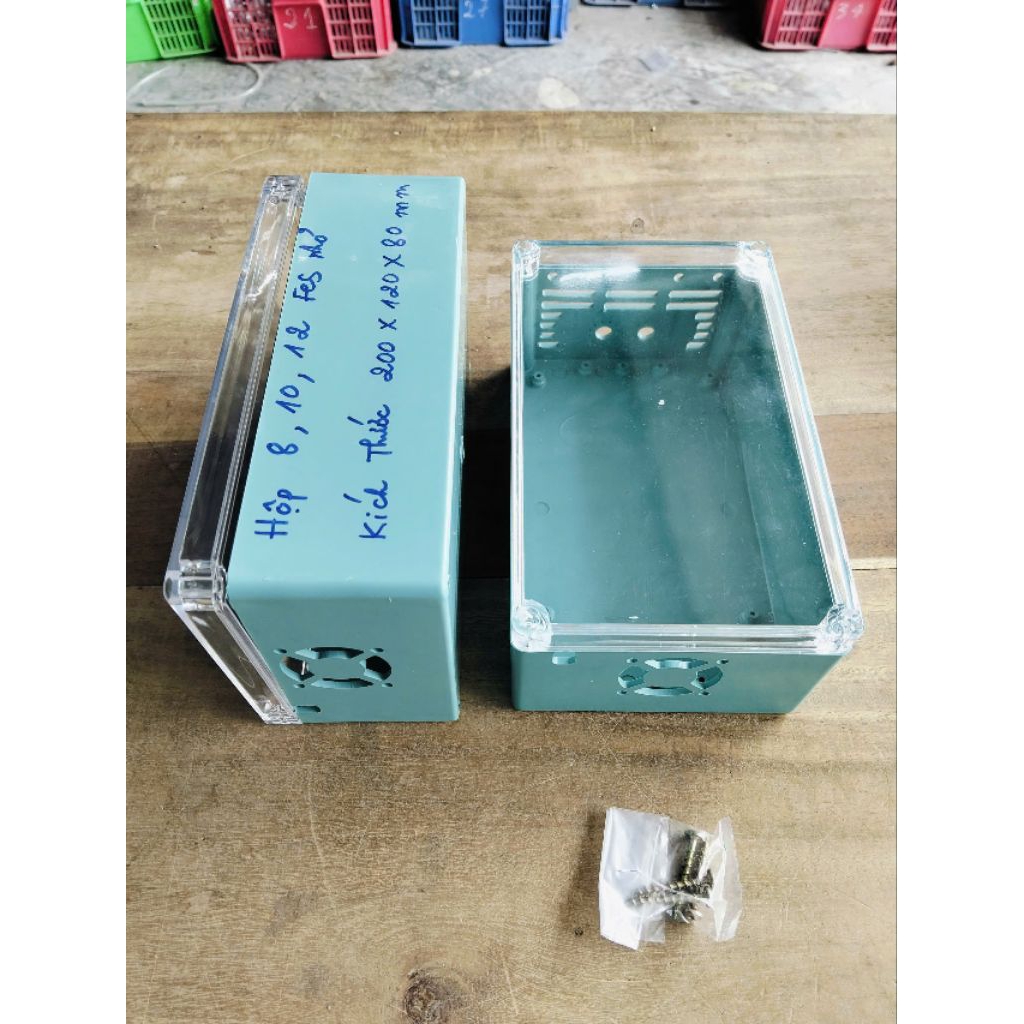hộp nhựa phay sẵn 200*120*80mm phù hợp với mạch kích 8fet, mạch 10fet, mạch 12fet nhỏ