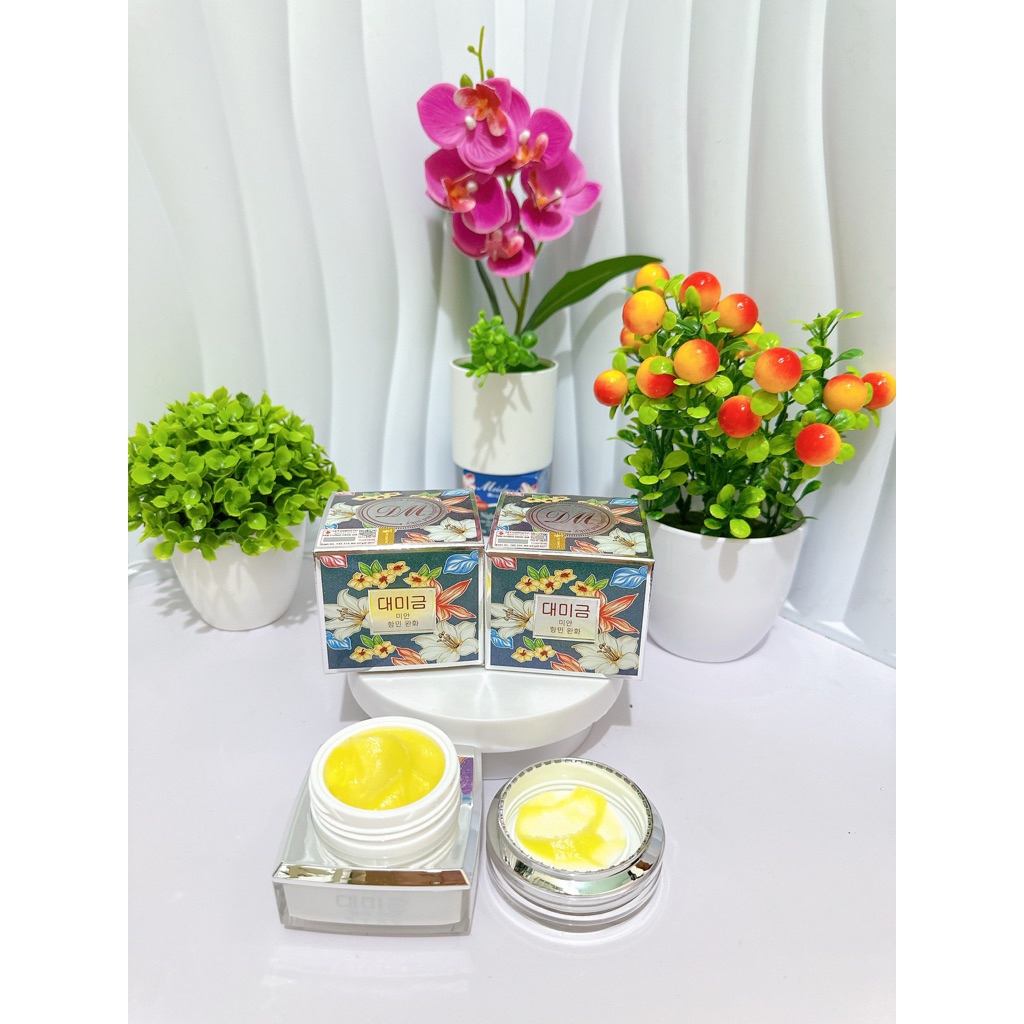 Kem Hàn đêm Demejine hôp màu trắng