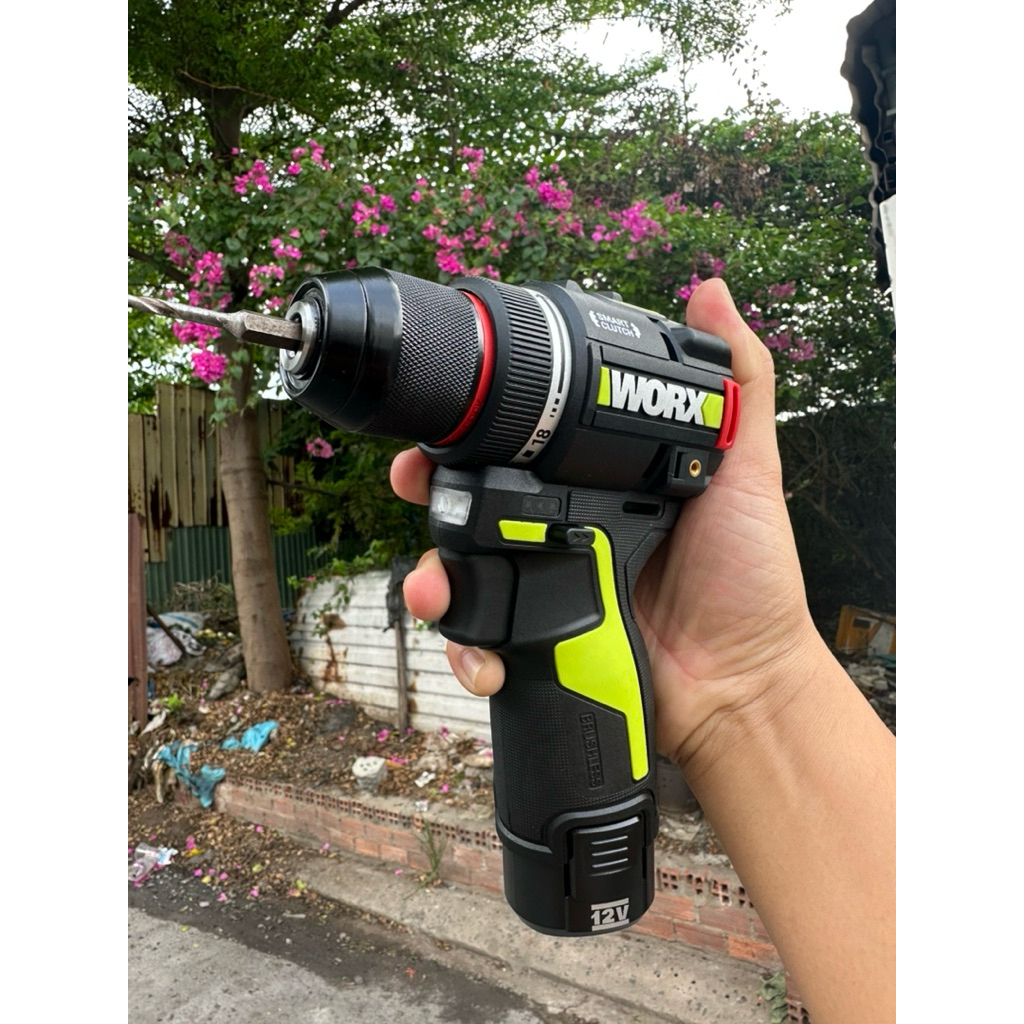 Khoan Worx wu135 new hãng. Nhỏ gọn ko than lực 50N/m tua 1800V/p