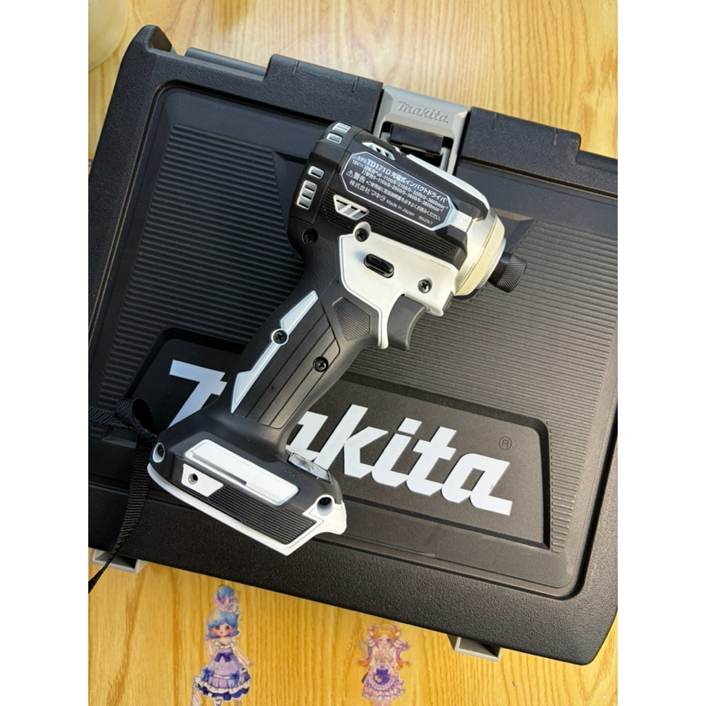 Vít Makita TD171D nội đia Nhật mới 100%