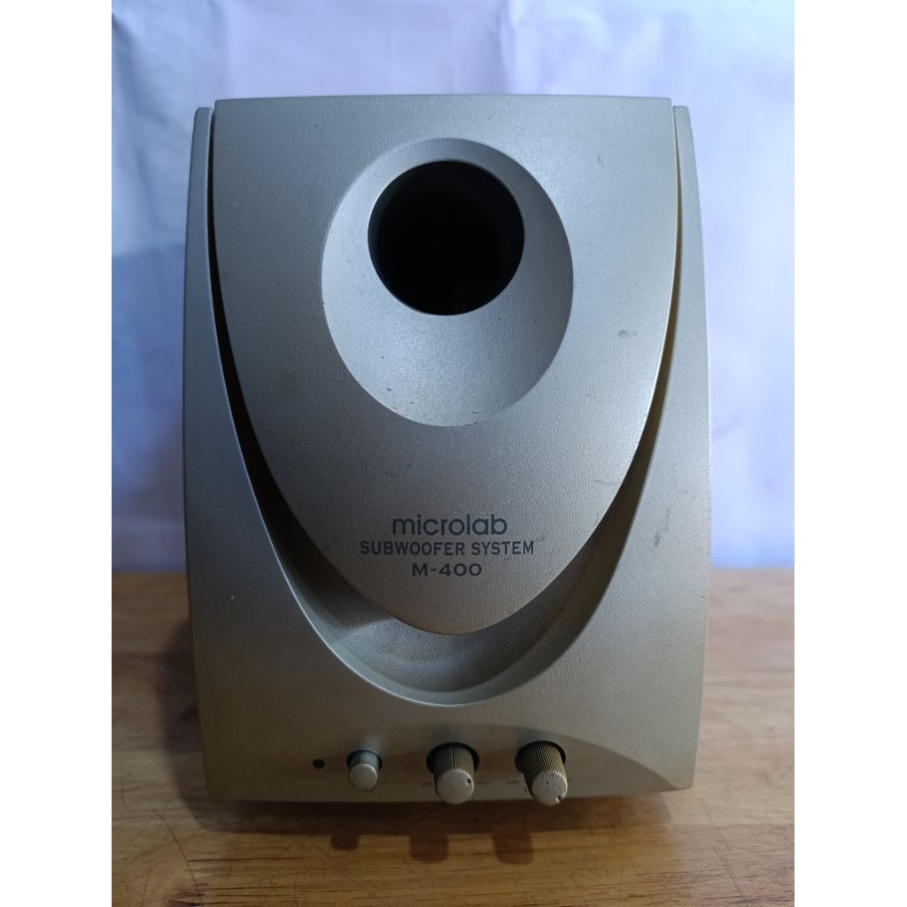 Loa sub microlab M-400_2.1