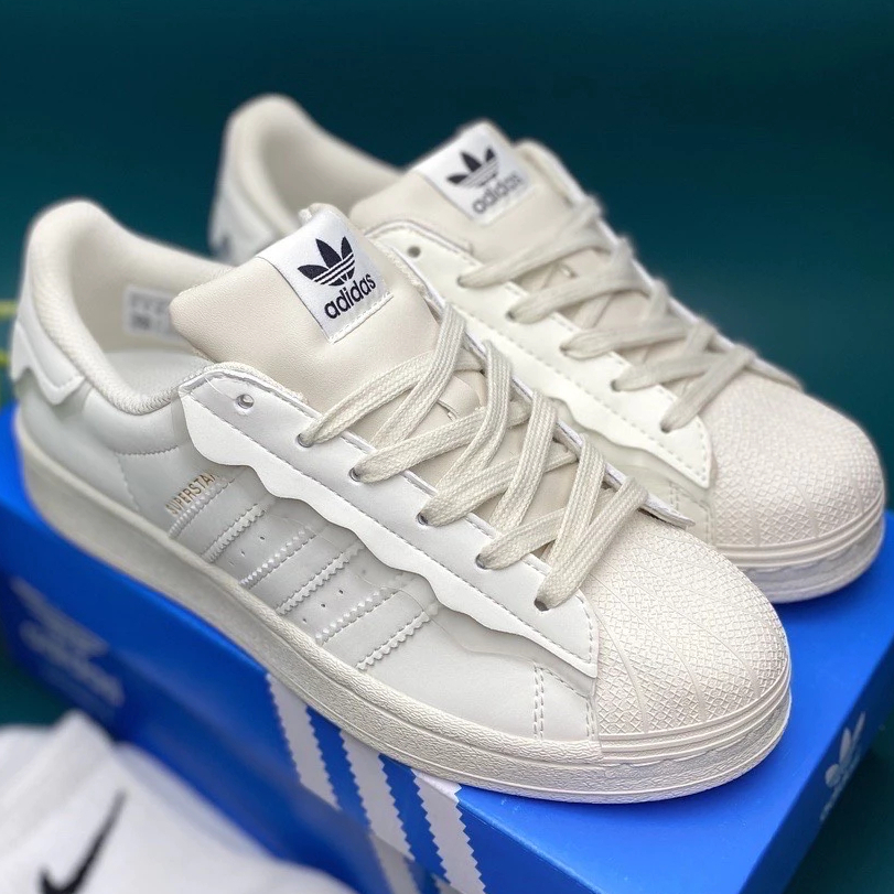 Giày sneaker thể thao nam nữ sò kem màu trắng basic, đế cao su chống trượt, phong cách trẻ trung dễ phối đồ unisex