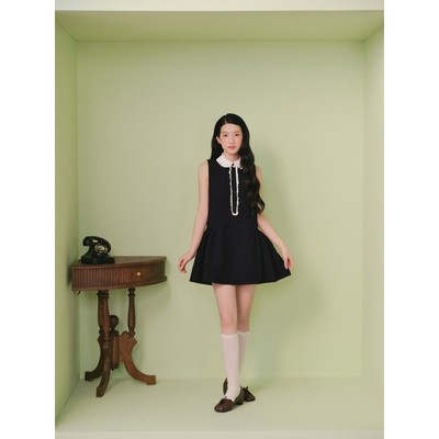Đầm OLV suông cổ bẻ phối bèo nữ tính Navy Collar Pleated Mini Dress phù hợp đi chơi