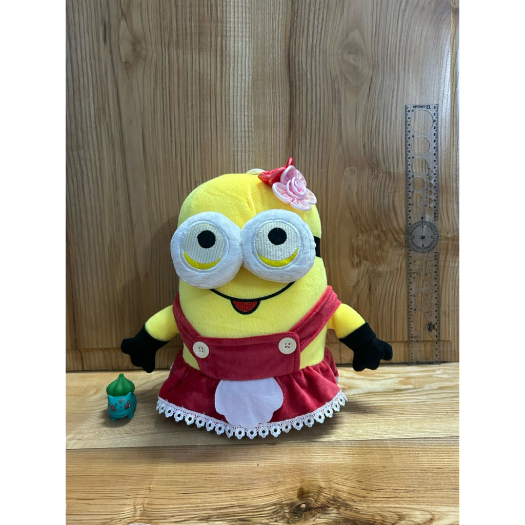 Gấu bông Minions cosplay người hầu kẻ cướp mặt trăng
