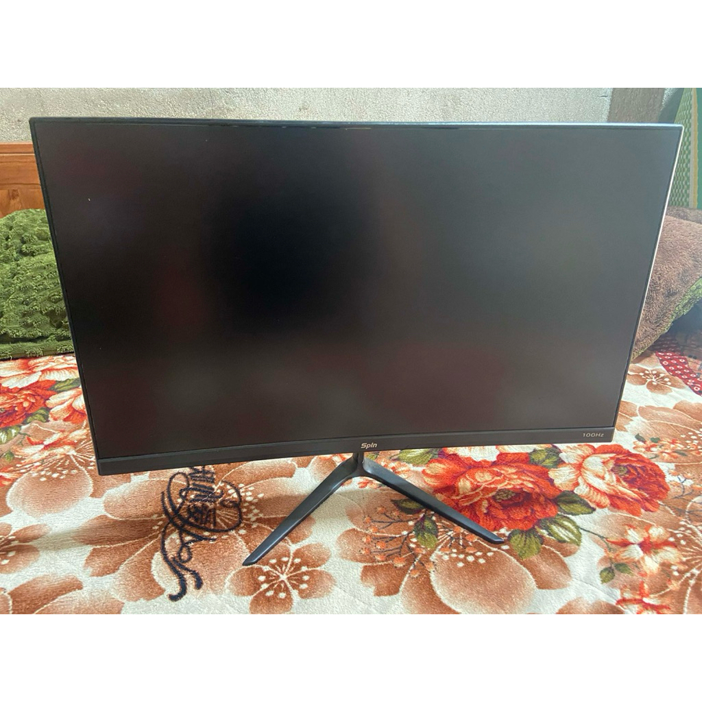 Màn hình cong Spin 24 inch Full HD 2K LED 100/165/180Hz Chuyên dùng chơi game