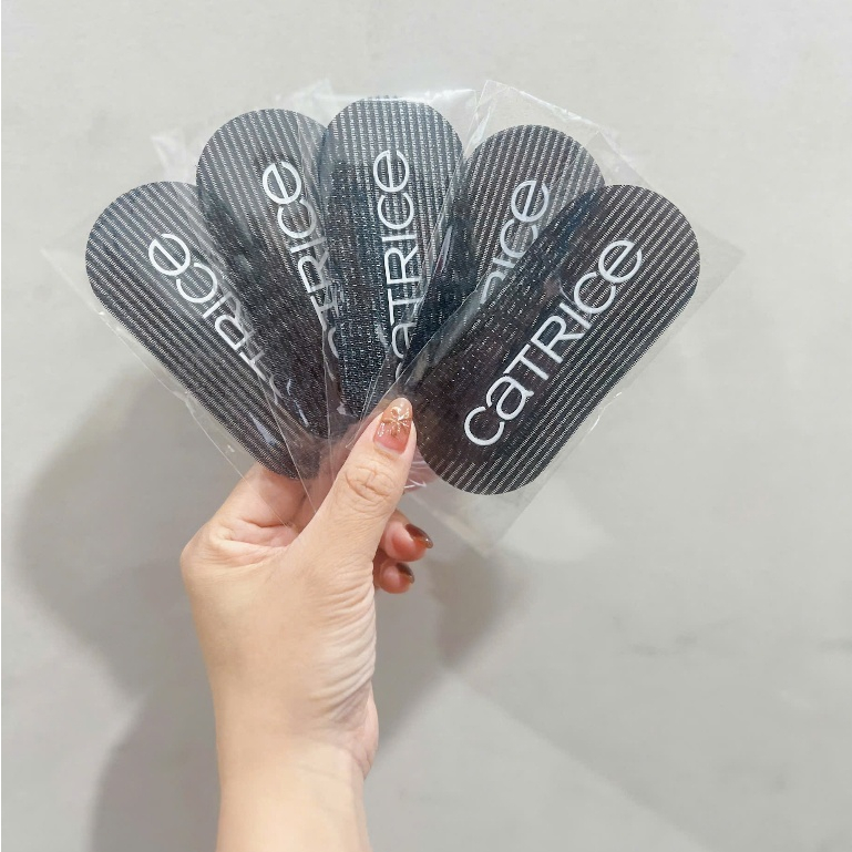 Miếng Dán Tự Dính Giữ Tóc Catrice