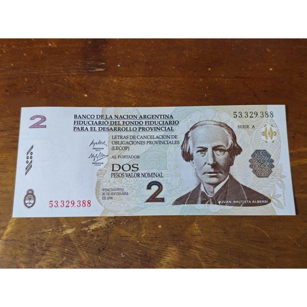 Sưu tầm Nam Mỹ xưa: 2 Pe.sos Valor Nominal - Argentina 2001 (LECOP). Mới 100% UNC.